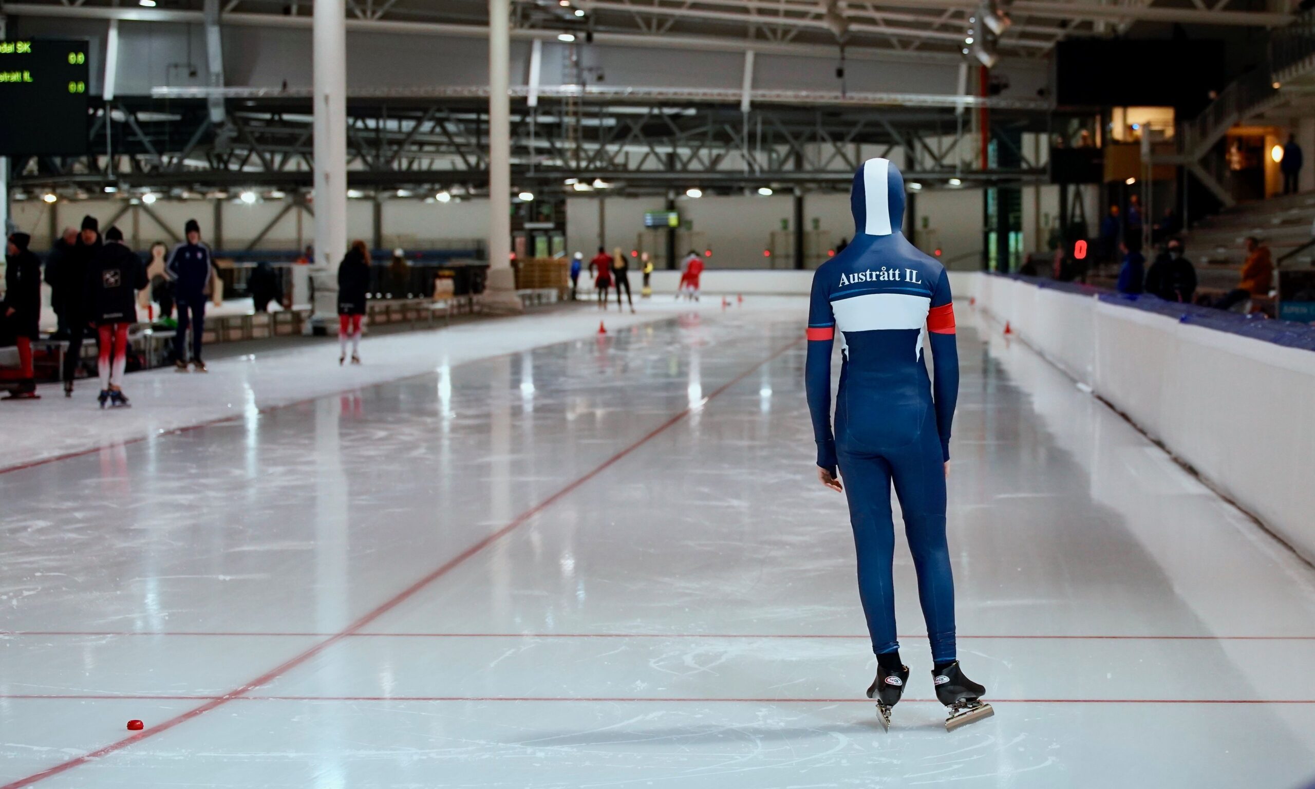 ÅPEN DAG PÅ ISEN I SØRMARKA ARENA